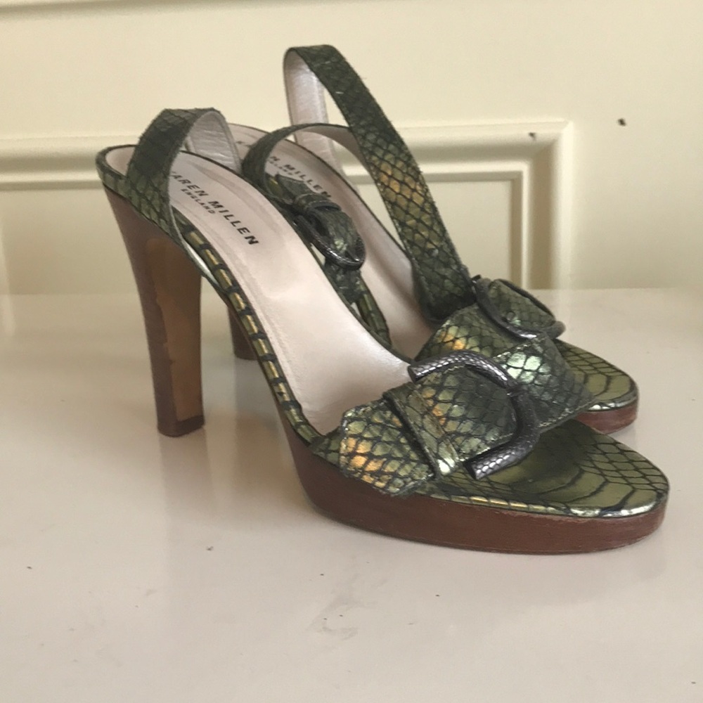 Karen Millen/England Metallic Ankle Strap Vintage Sandsls. Size 9